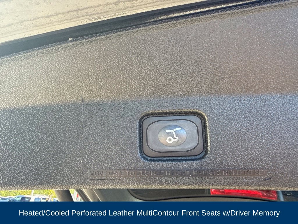 Used 2017 Ford Explorer Limited w/ Equipment Group 301A FWD image 10