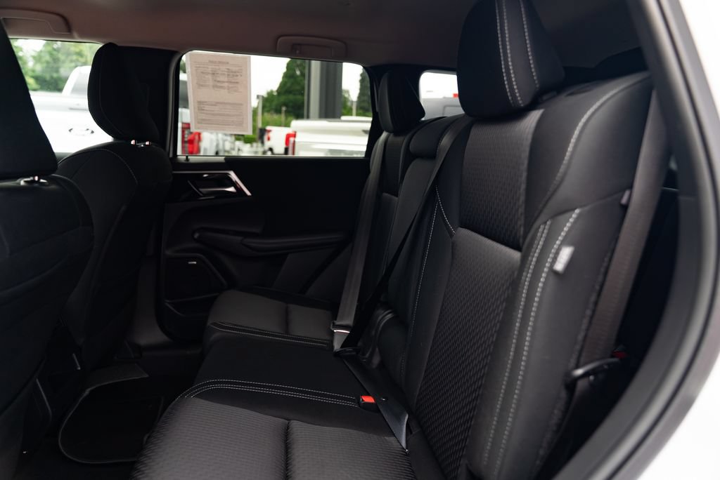 Used 2025 Mitsubishi Outlander ES AWD/4WD image 19