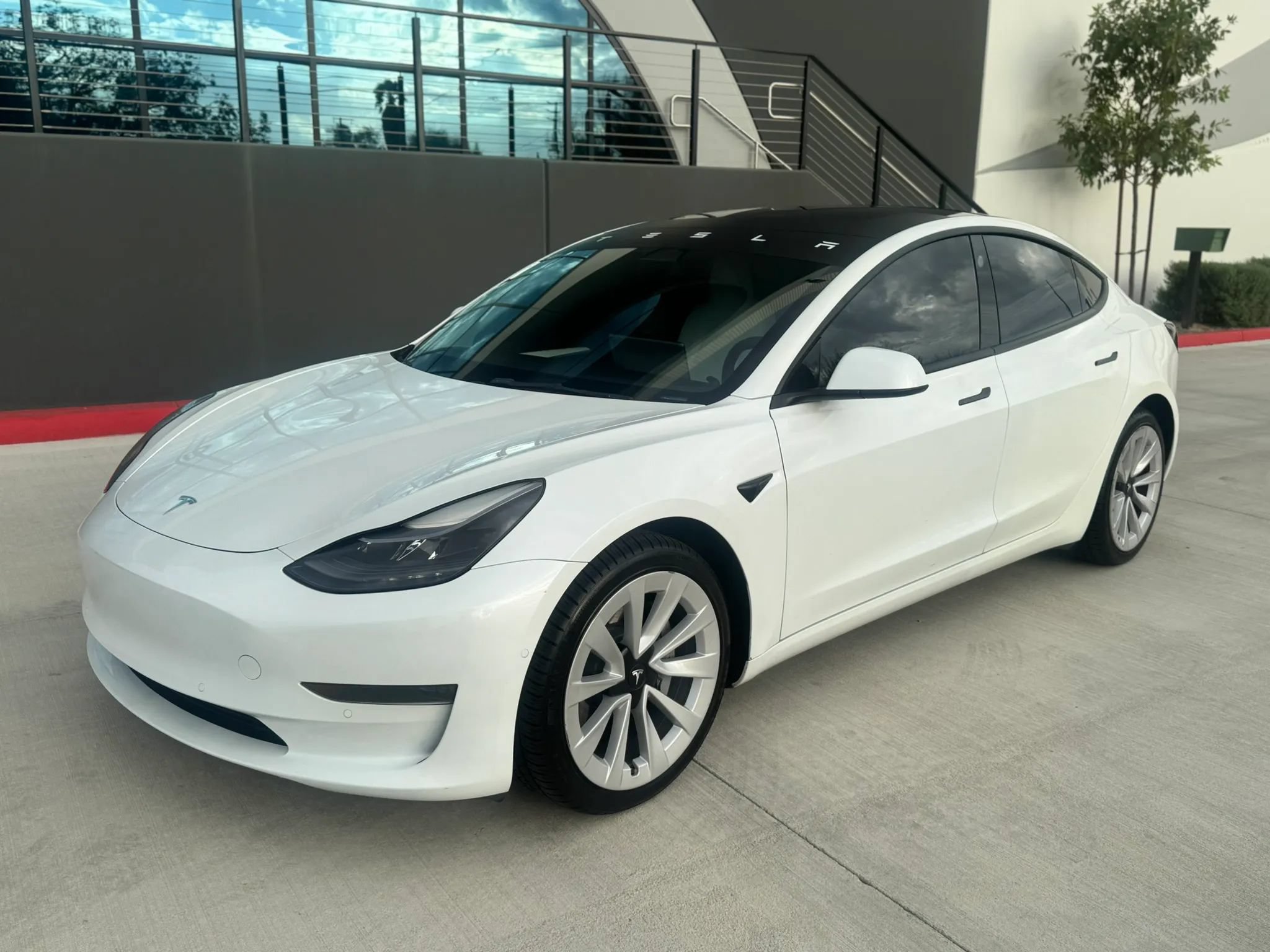 Used 2022 Tesla Model 3 Standard Range