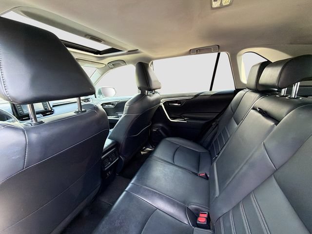 Used 2019 Toyota RAV4 XLE Premium w/ Cold Weather Package FWD image 23