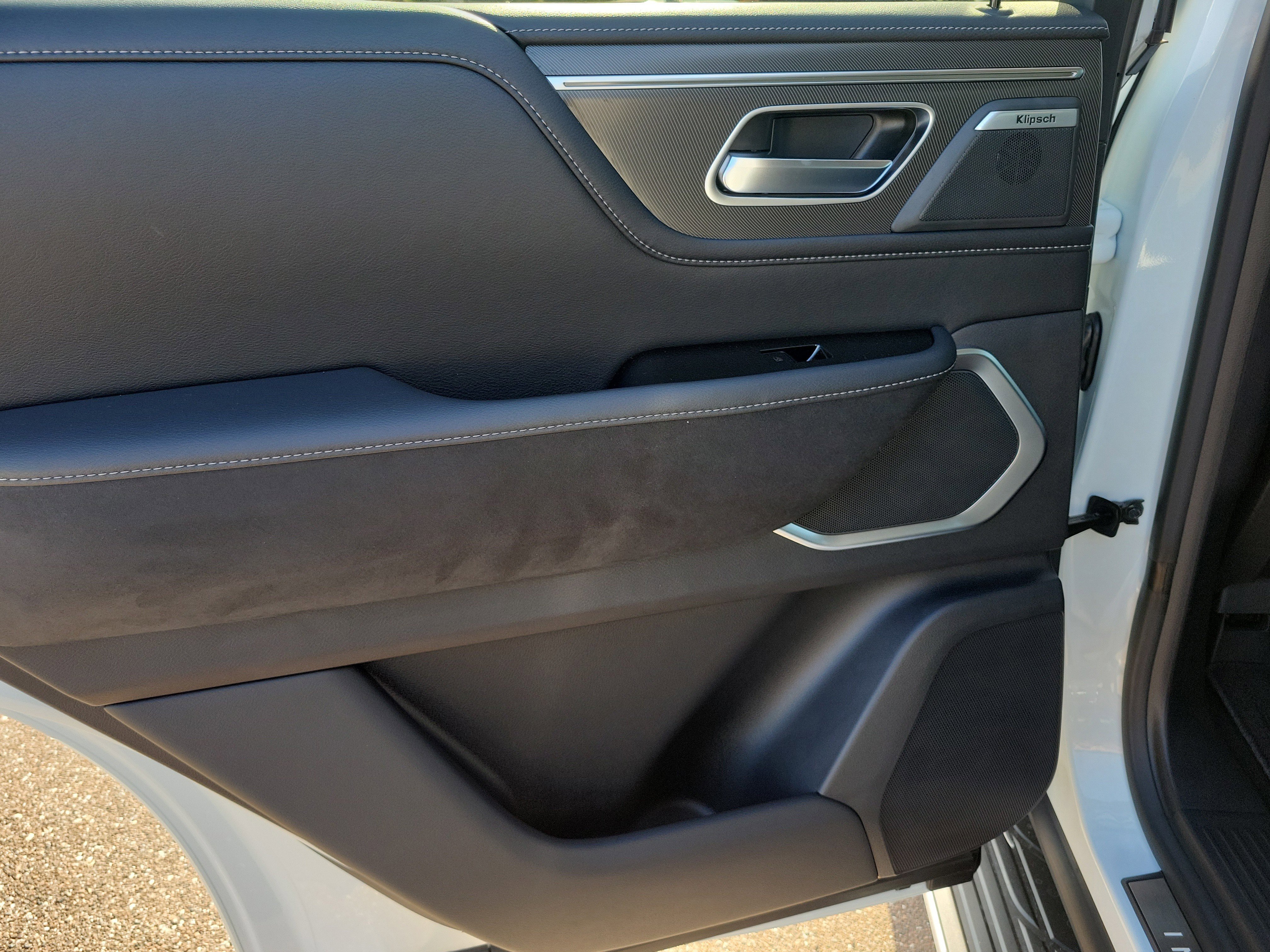 New 2026 INFINITI QX80 Luxe image 8