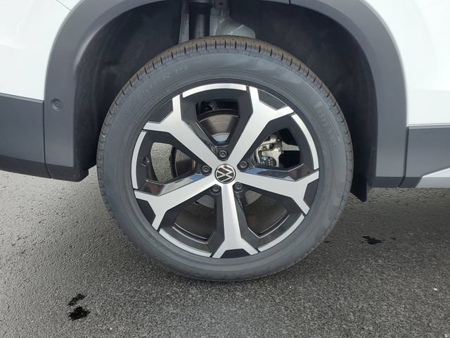 New 2026 Volkswagen Tiguan SE AWD/4WD image 11