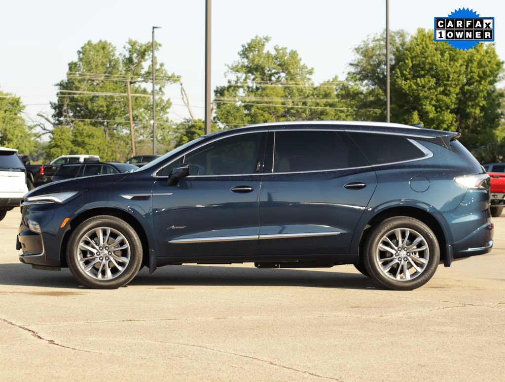 Used 2024 Buick Enclave Avenir w/ Avenir Technology Package FWD image 4