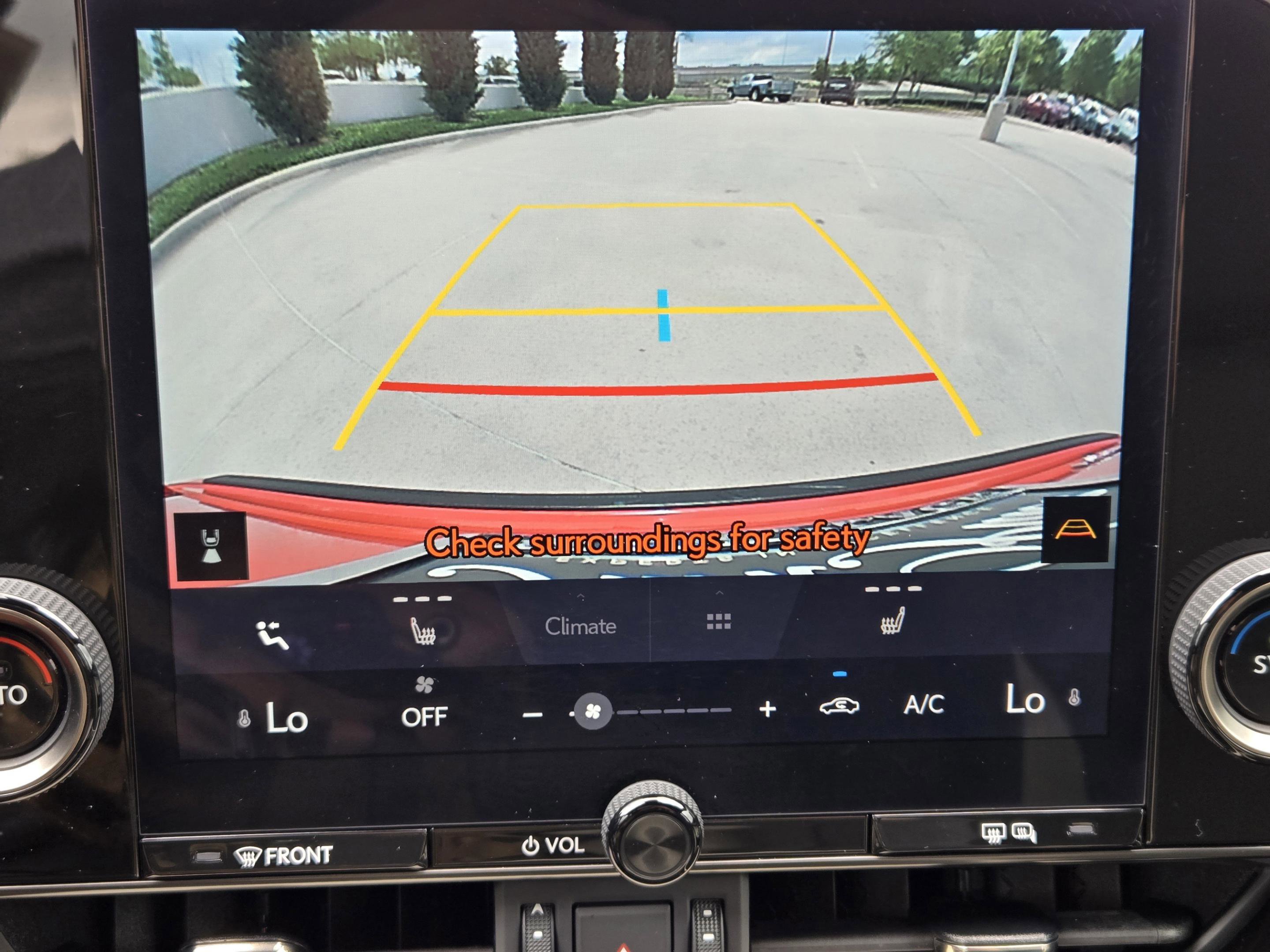 Used 2024 Lexus NX 250 FWD w/ Towing Package (2000 Lbs) image 11