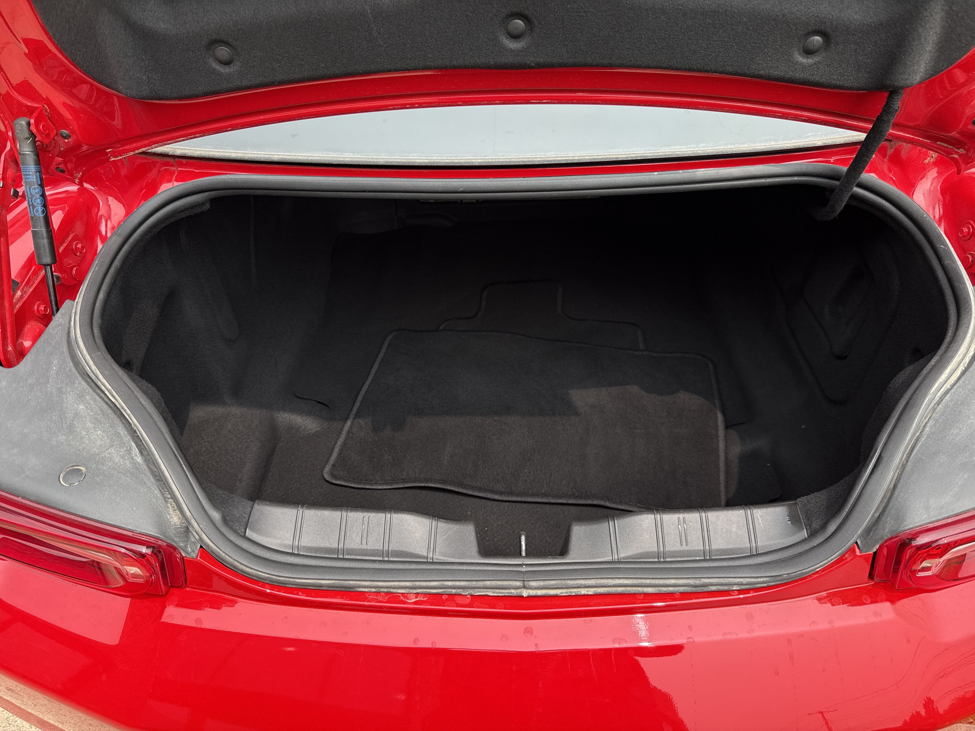 Used 2023 Chevrolet Camaro LS RWD image 5