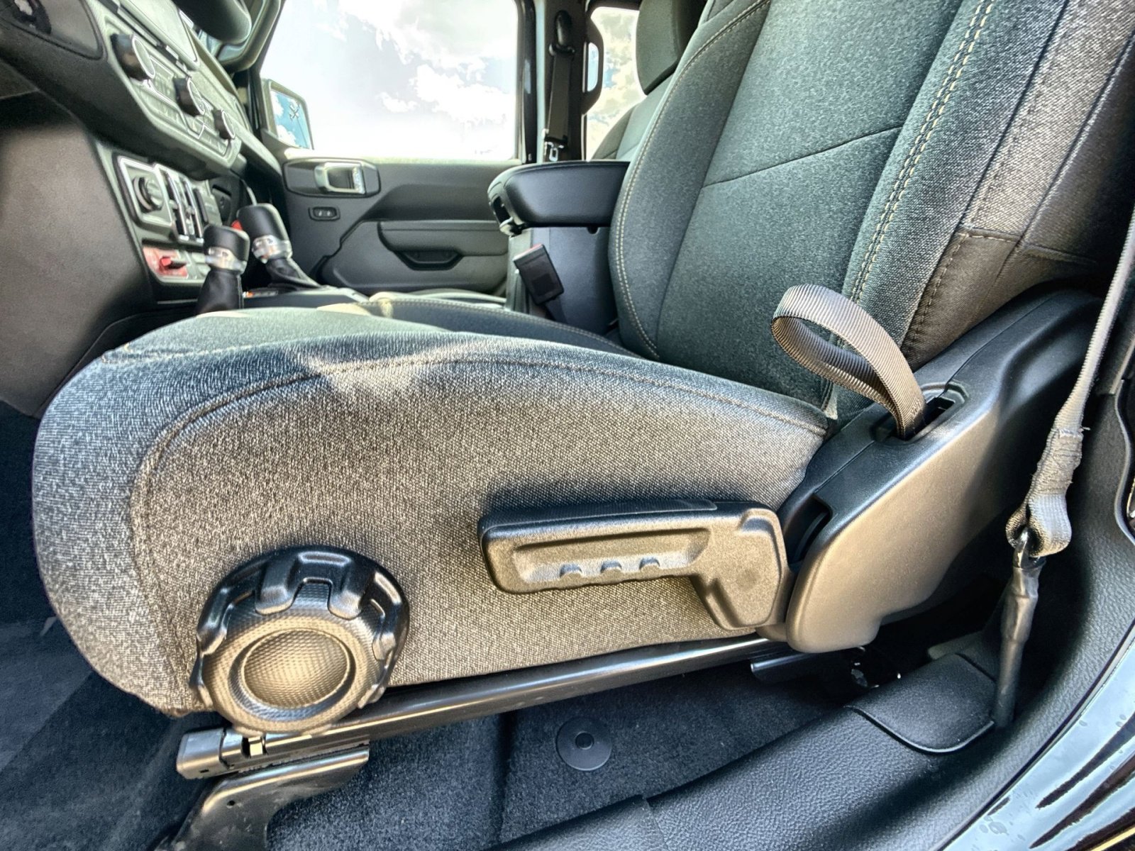 New 2025 Jeep Wrangler Willys image 14