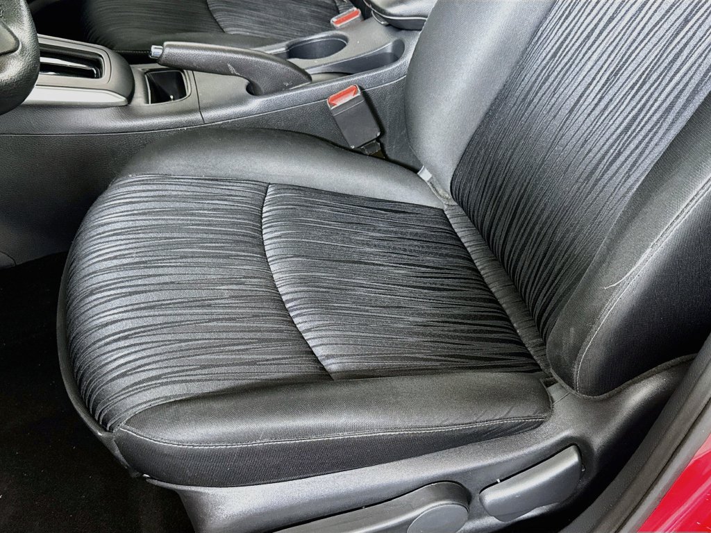 Used 2019 Nissan Sentra SV FWD image 18