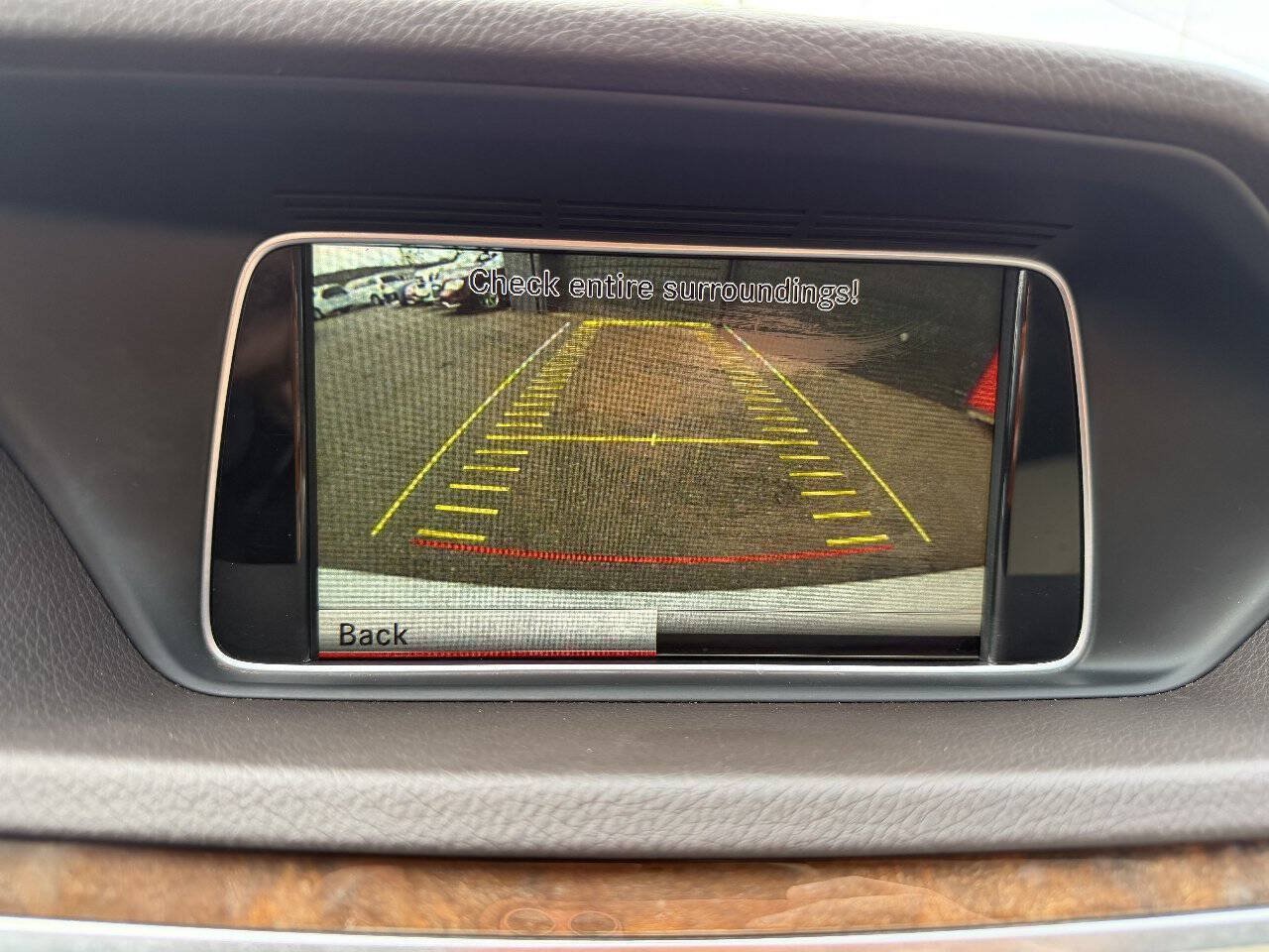 Used 2014 Mercedes-Benz E 350 4MATIC Sedan image 16