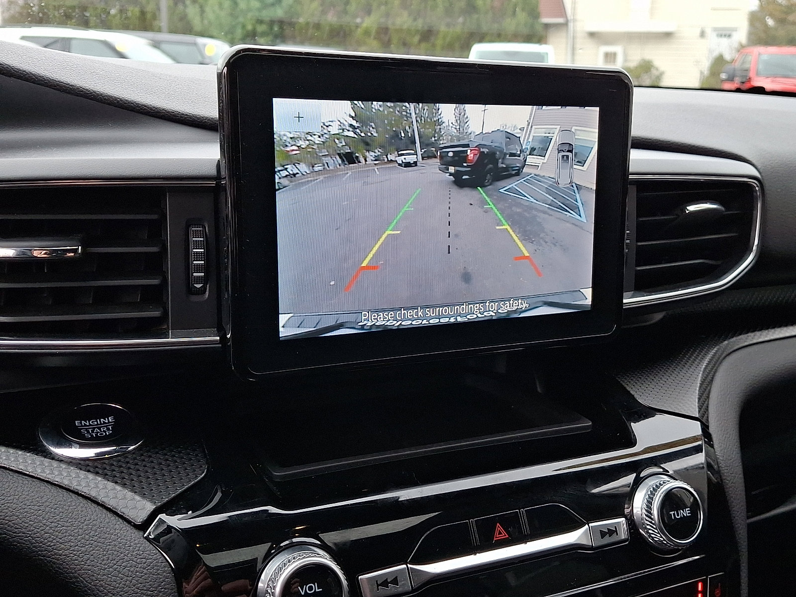 Certified 2023 Ford Explorer ST-Line w/ Class IV Trailer Tow Package image 20