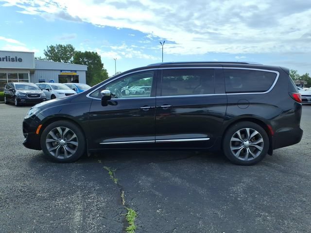 Used 2019 Chrysler Pacifica Limited FWD image 4