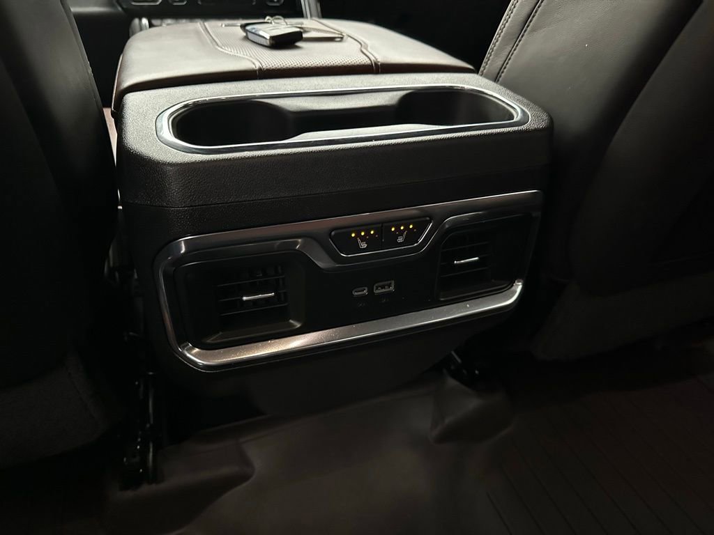 Used 2024 GMC Sierra 2500 Denali Ultimate image 22
