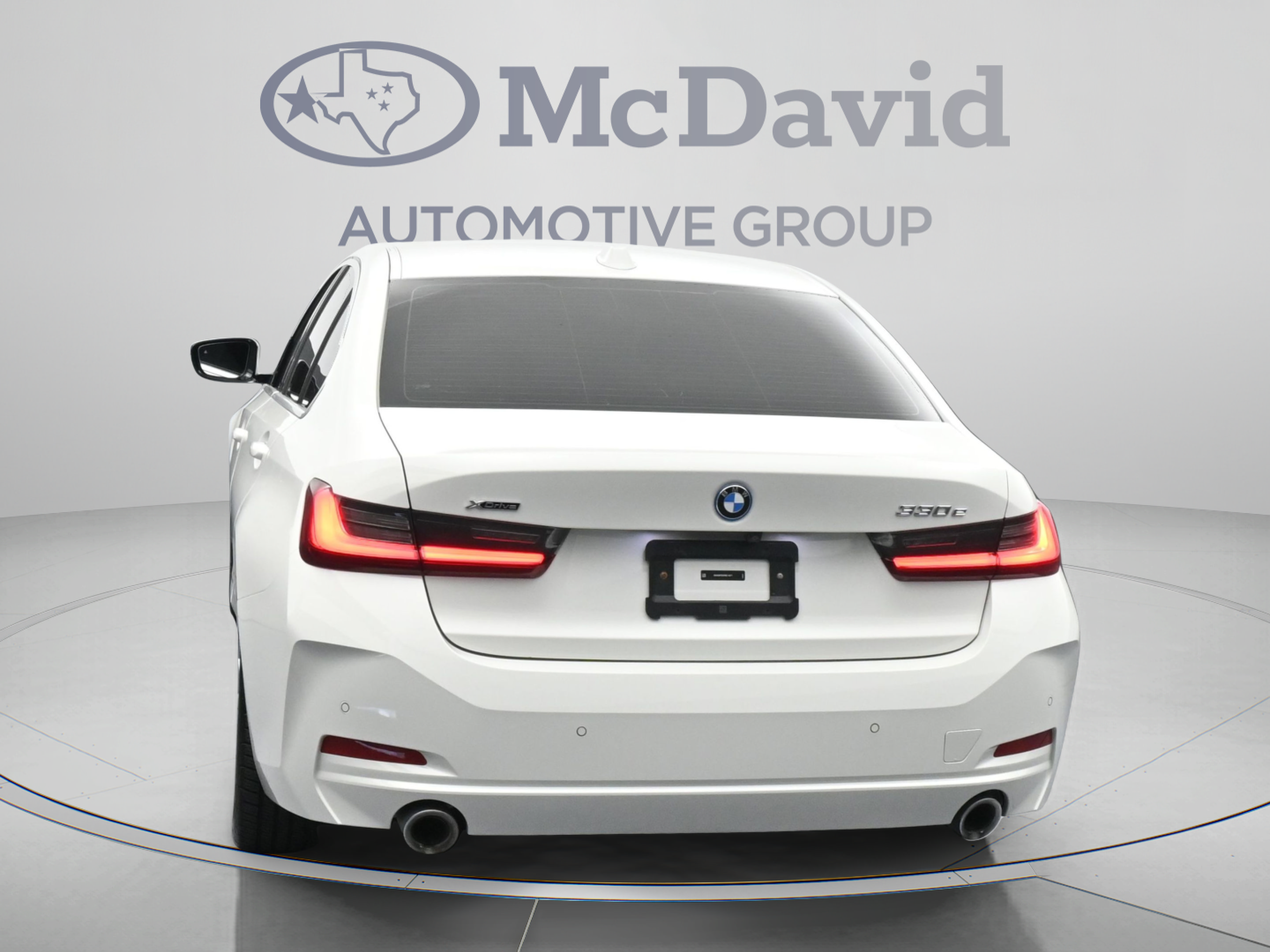 Used 2024 BMW 330e xDrive AWD/4WD image 7