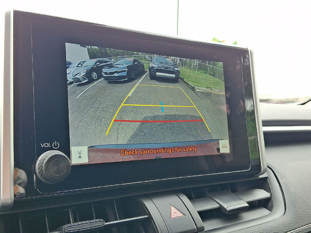 Certified 2025 Toyota RAV4 XLE AWD/4WD image 19