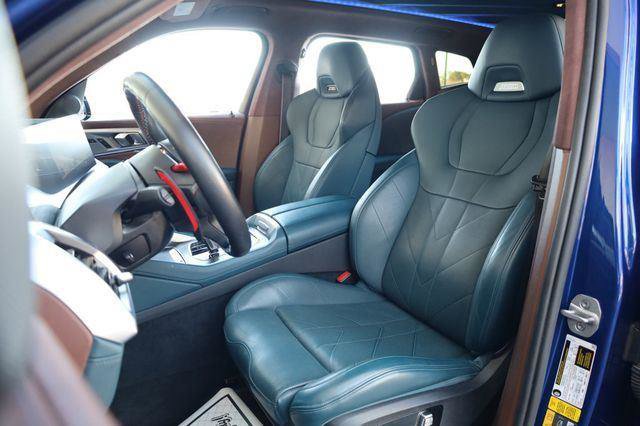 Used 2023 BMW XM AWD/4WD image 16