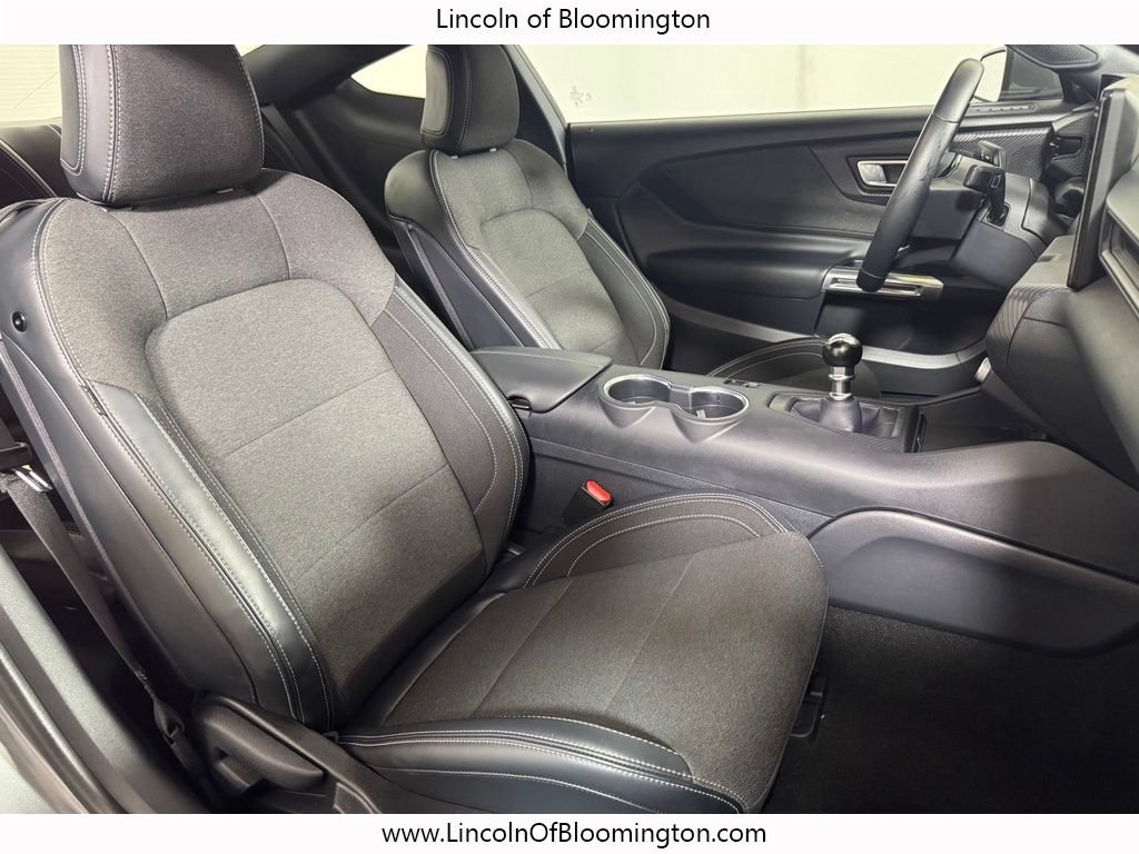 Used 2025 Ford Mustang GT RWD image 12
