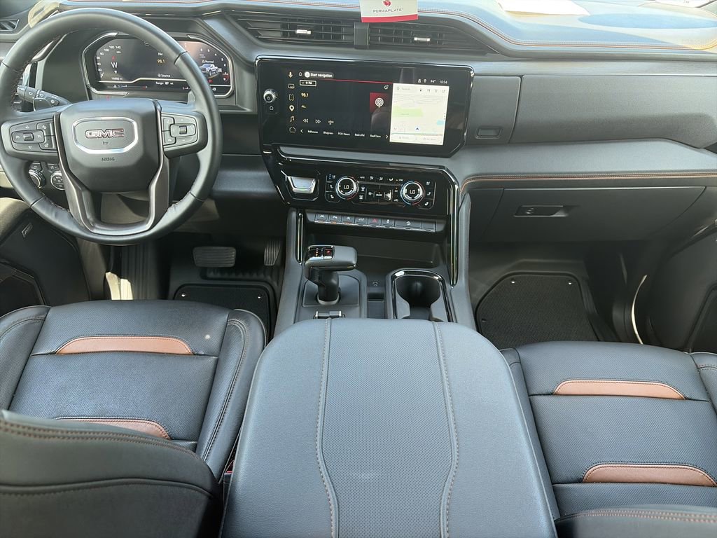 Used 2025 GMC Sierra 1500 AT4 w/ AT4 Premium Package AWD/4WD image 14