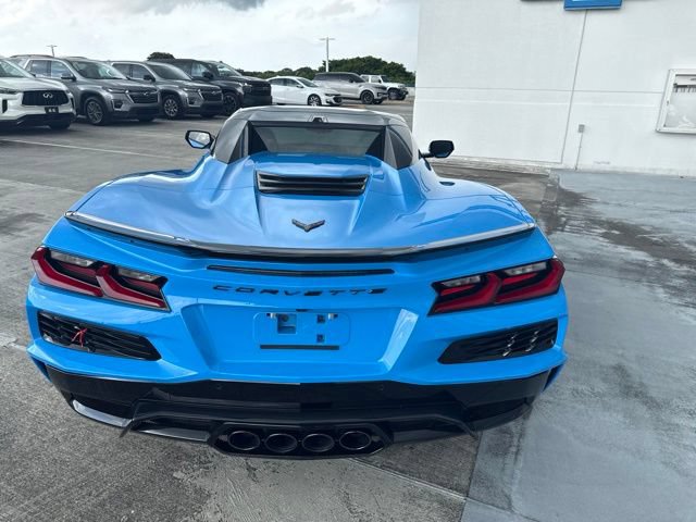 Used 2025 Chevrolet Corvette Z06 RWD image 17