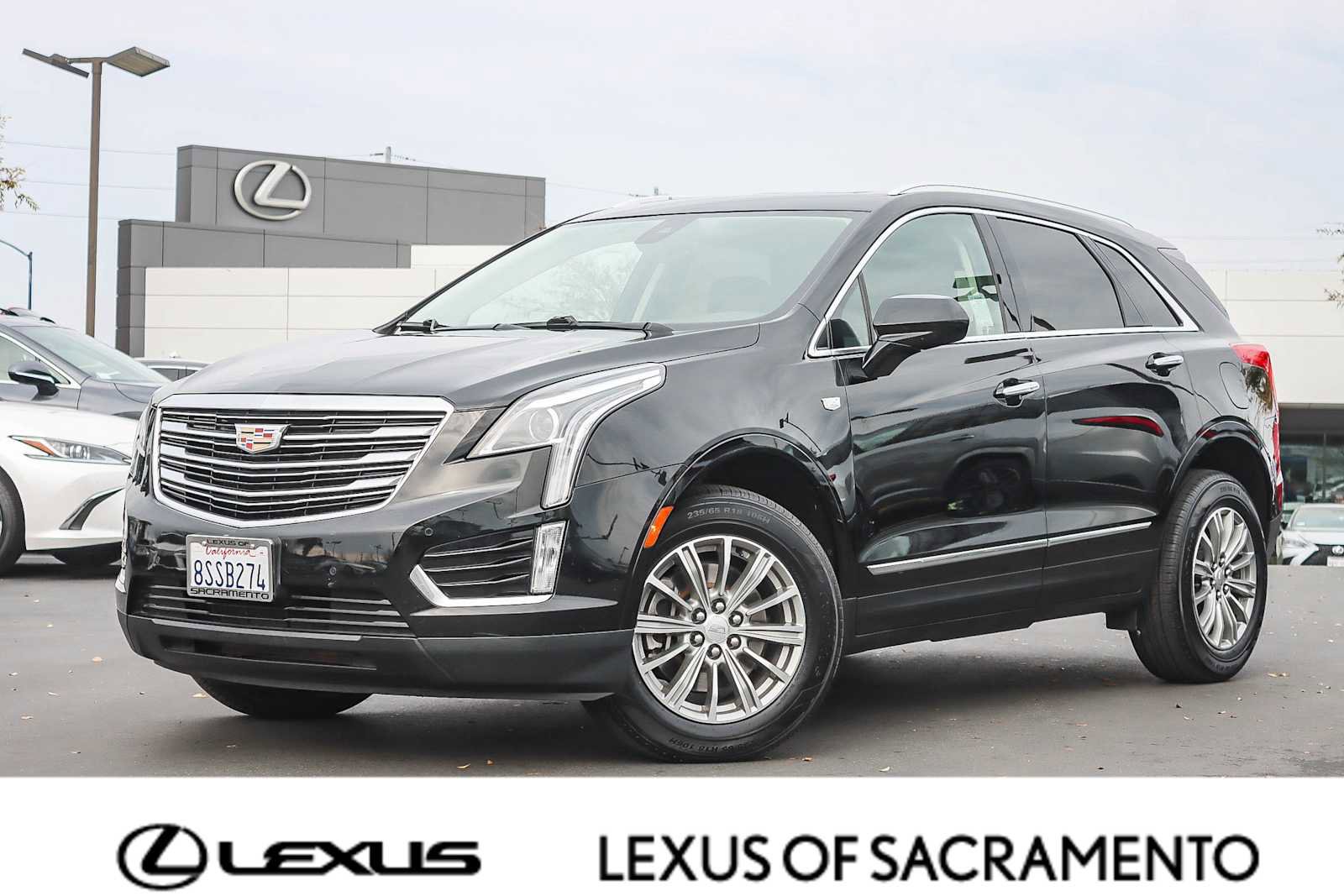 Used 2017 Cadillac XT5 Luxury w/ Driver Awareness Package image 1