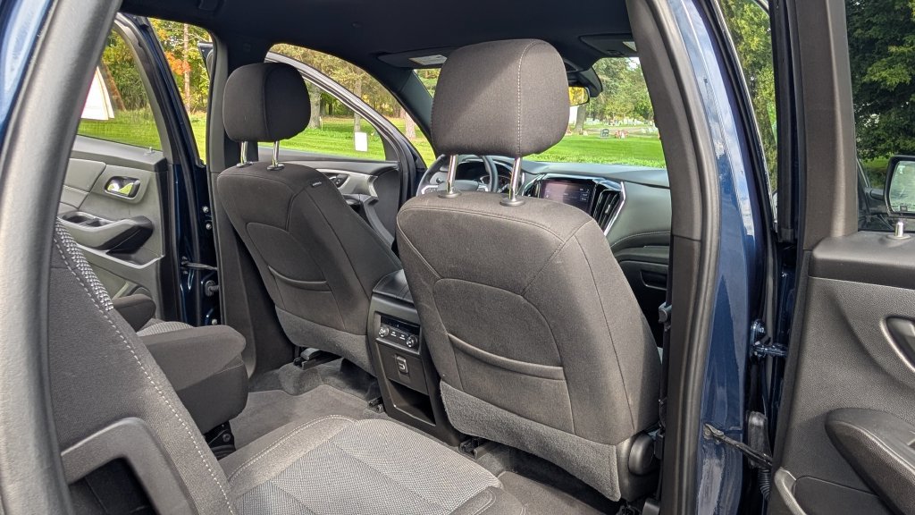 Used 2023 Chevrolet Traverse LT AWD/4WD image 19