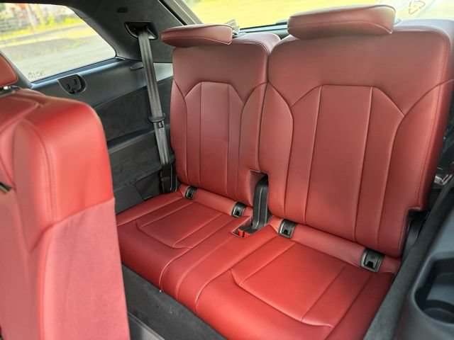 New 2026 Audi SQ7 Prestige AWD/4WD image 29