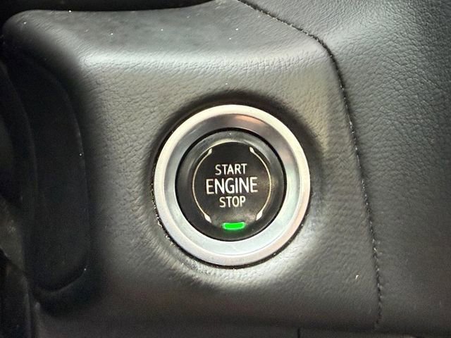 Used 2021 Chevrolet Tahoe LT AWD/4WD image 17