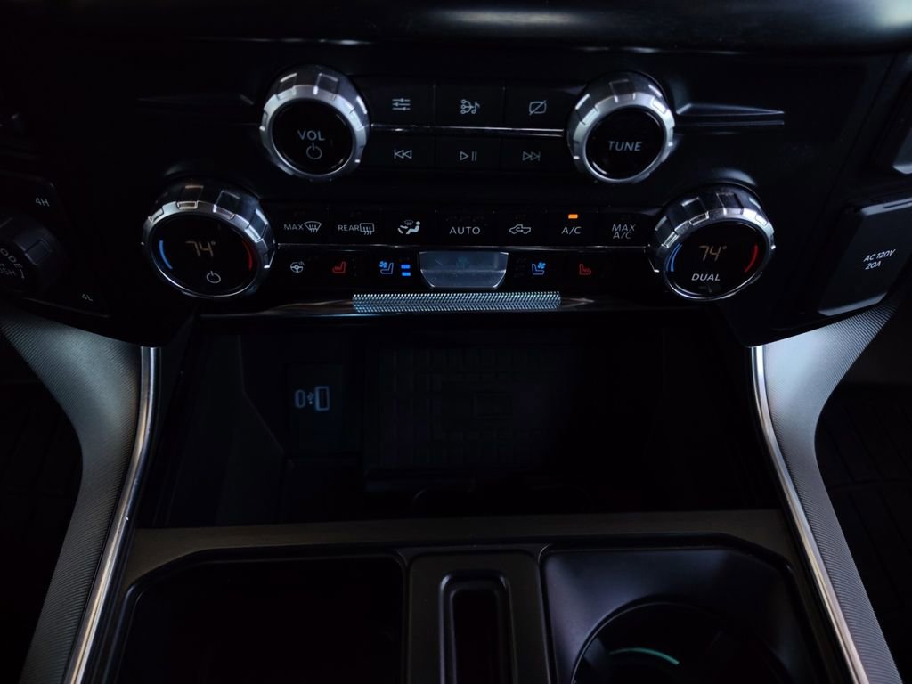 Used 2021 Ford F150 Platinum w/ Equipment Group 701A High image 4