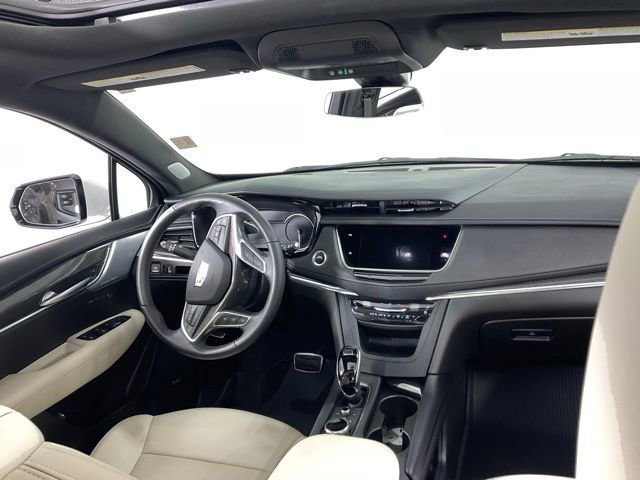 Certified 2025 Cadillac XT5 Sportv image 27