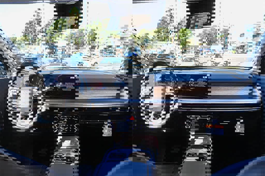 New 2026 Hyundai Ioniq 9 Limited image 14