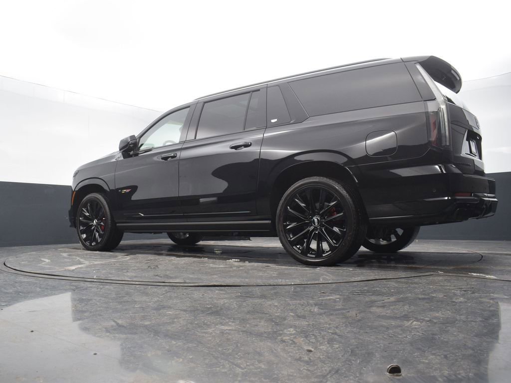 Certified 2026 Cadillac Escalade ESV V w/ LPO, ONYX Package image 53