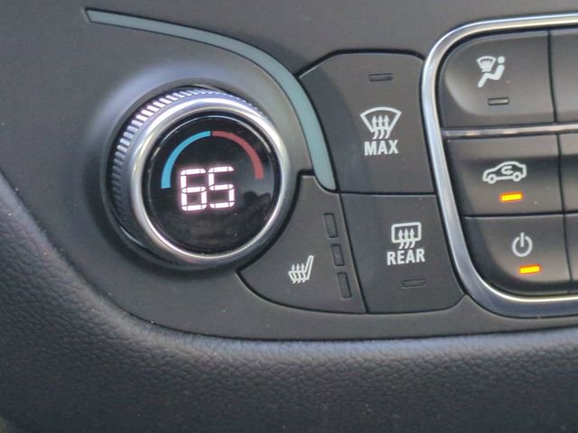 Used 2024 Chevrolet Equinox RS w/ RS Leather Package image 27