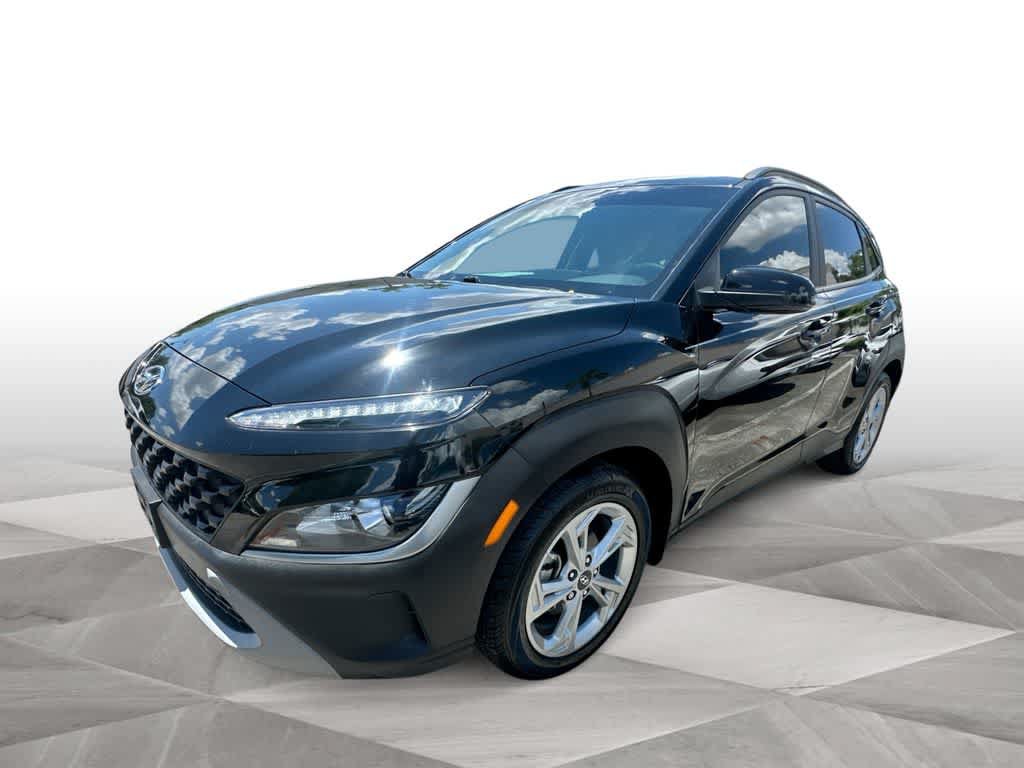 Used 2023 Hyundai Kona SEL FWD image 4