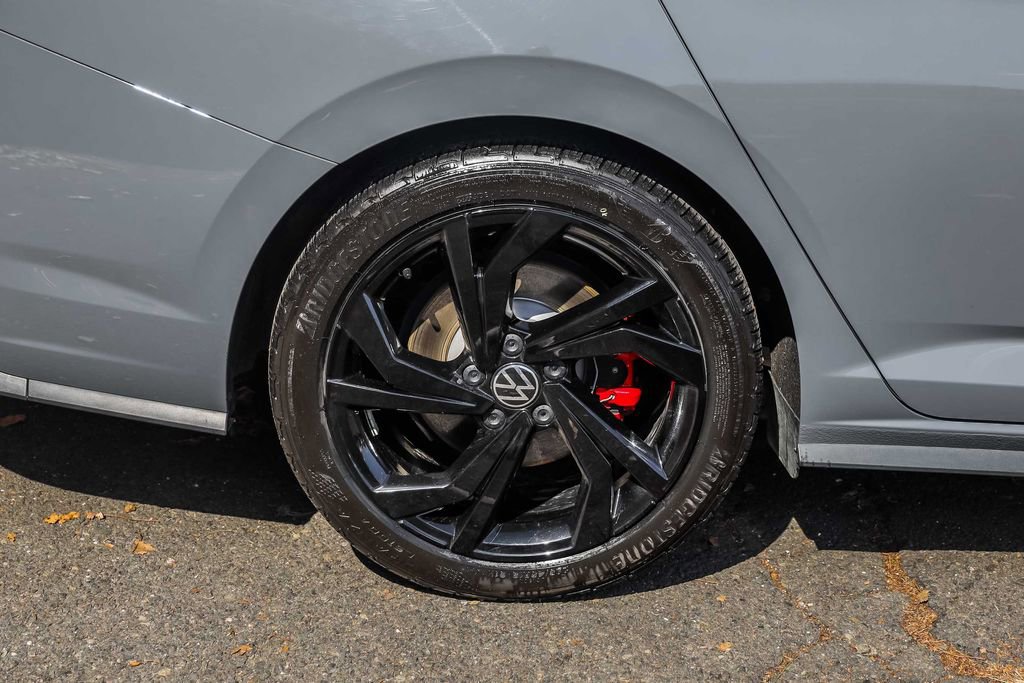 Used 2023 Volkswagen Jetta GLI Autobahn w/ GLI Black Package image 5