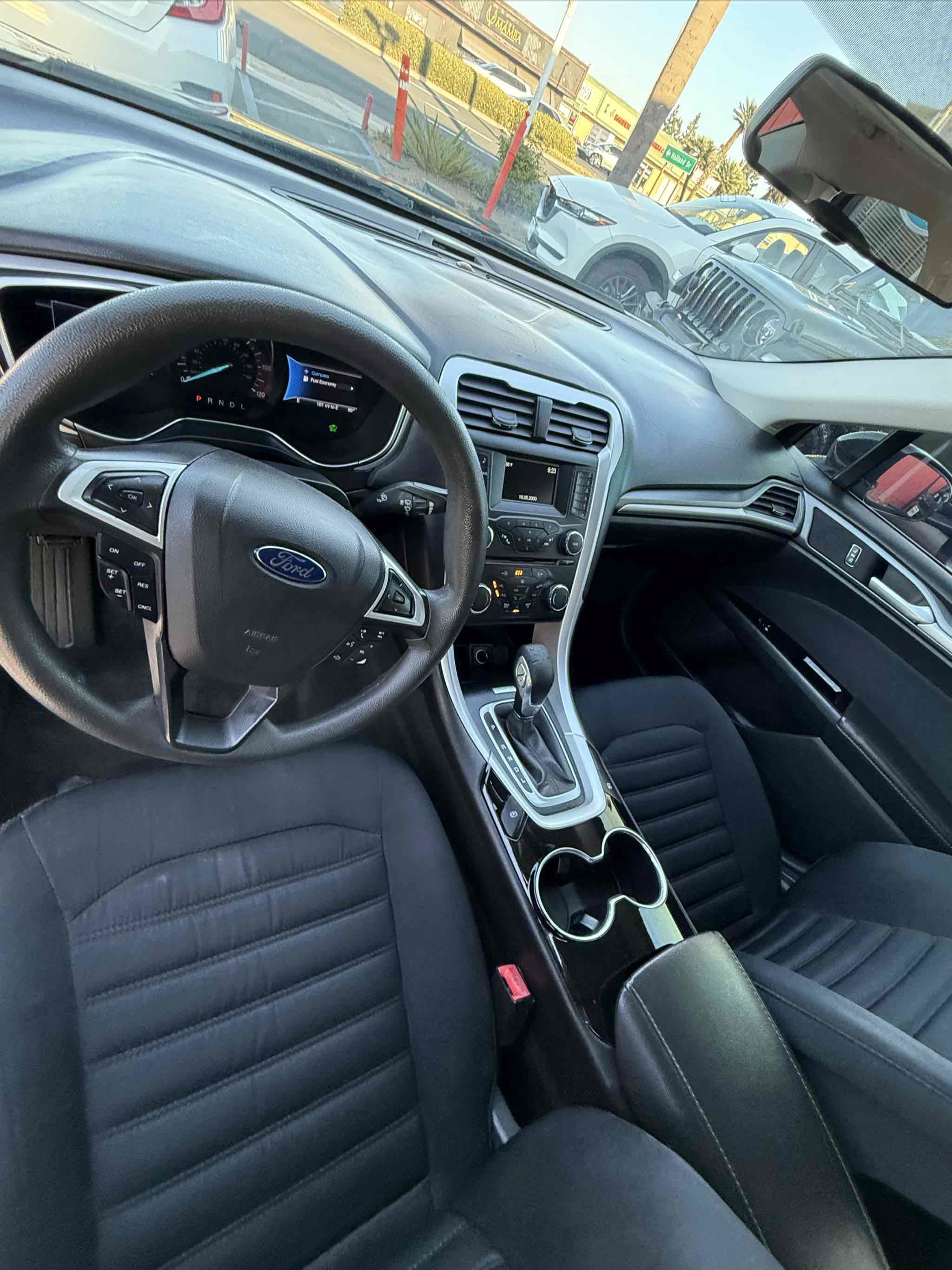 Used 2016 Ford Fusion SE FWD image 71