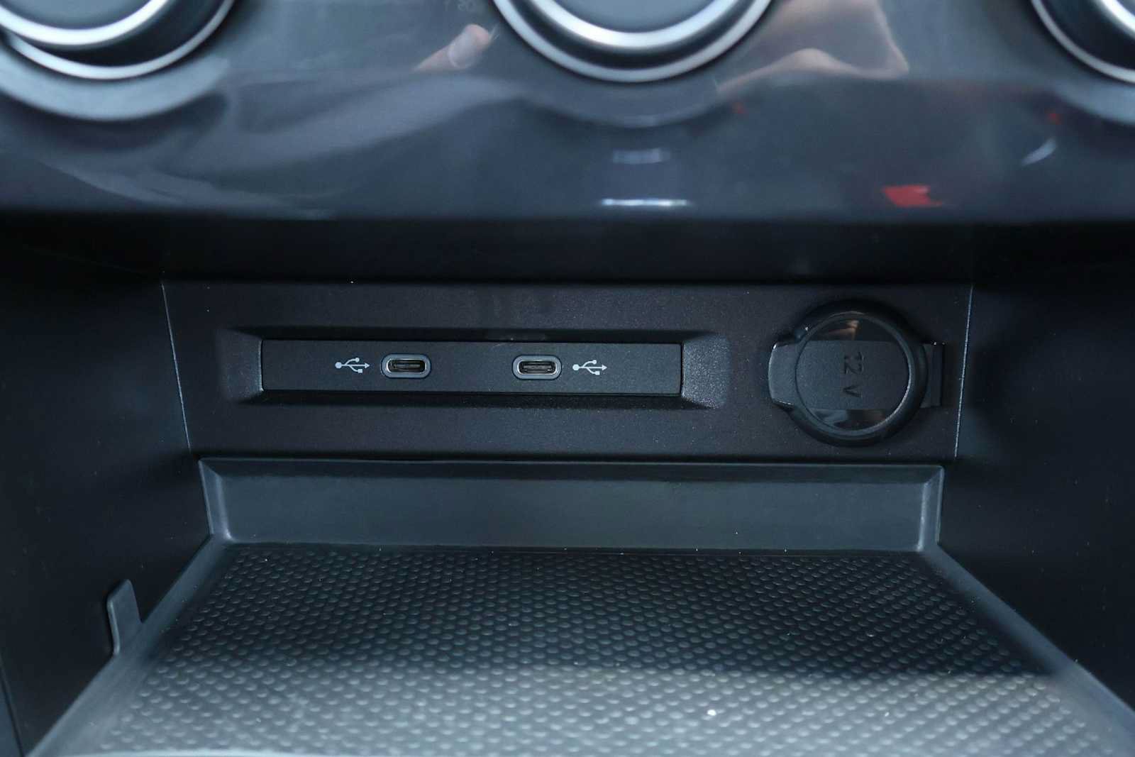 Used 2024 Volkswagen Tiguan Wolfsburg Edition AWD/4WD image 27