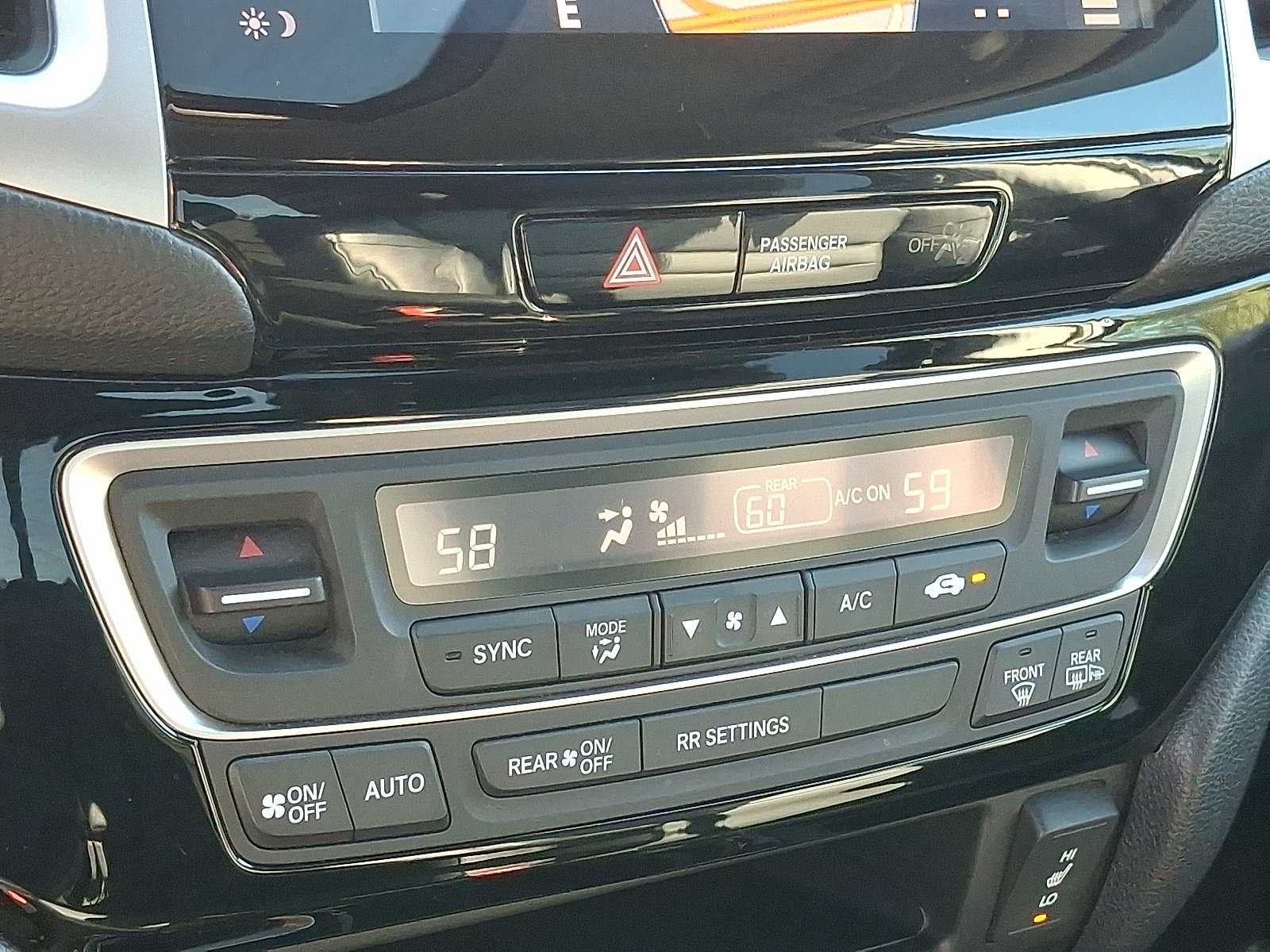 Used 2018 Honda Ridgeline RTL-E image 16