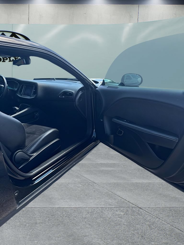 Used 2019 Dodge Challenger SRT Hellcat Redeye RWD image 15