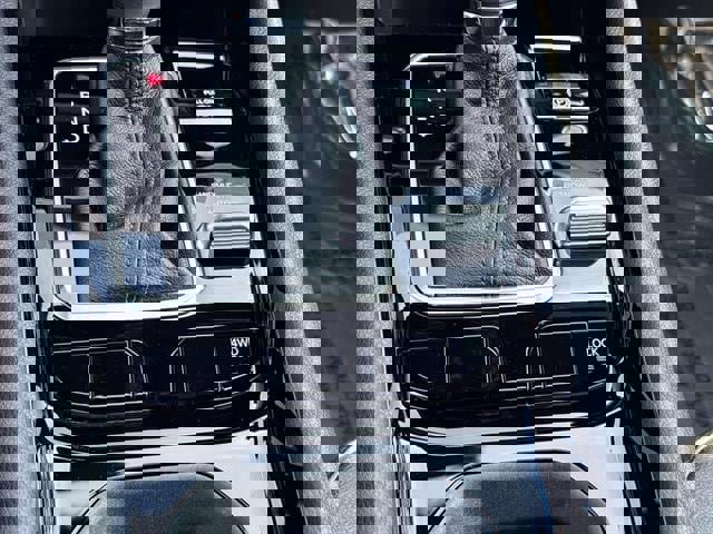 Certified 2024 Jeep Compass Limited w/ High Altitude Package image 25