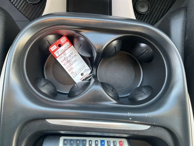 Used 2018 Chrysler Pacifica Touring Plus w/ Tire & Wheel Group image 16