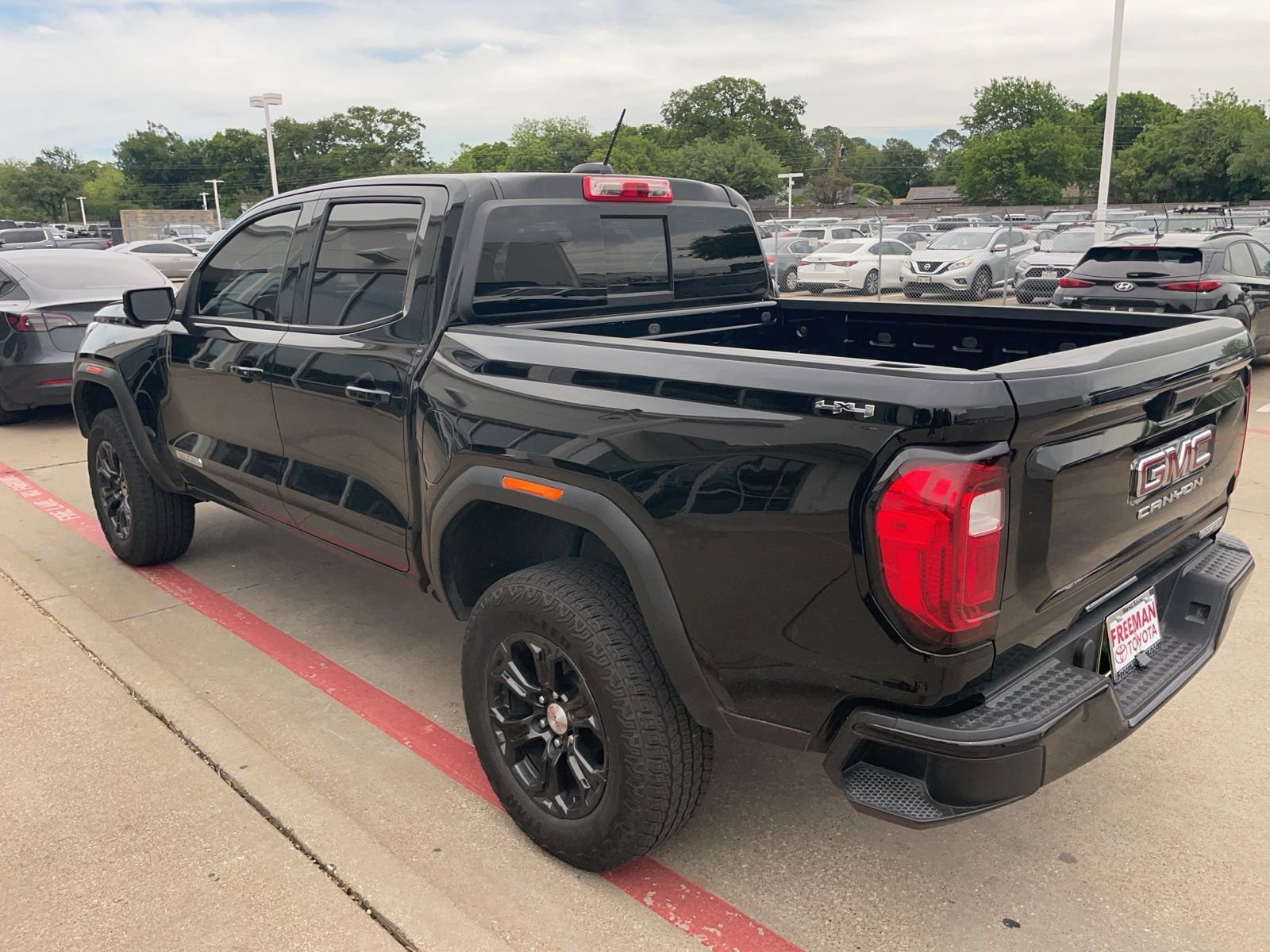 Used 2024 GMC Canyon Elevation w/ Convenience Package AWD/4WD image 26