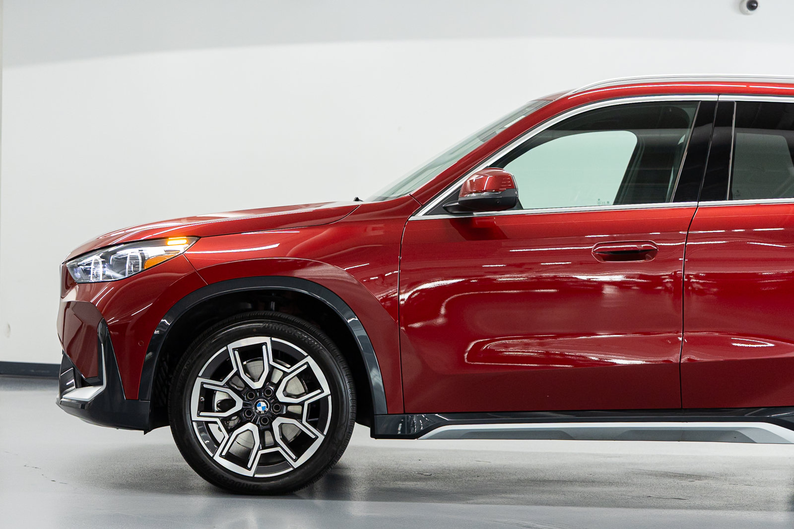 Used 2026 BMW X1 xDrive28i AWD/4WD image 14