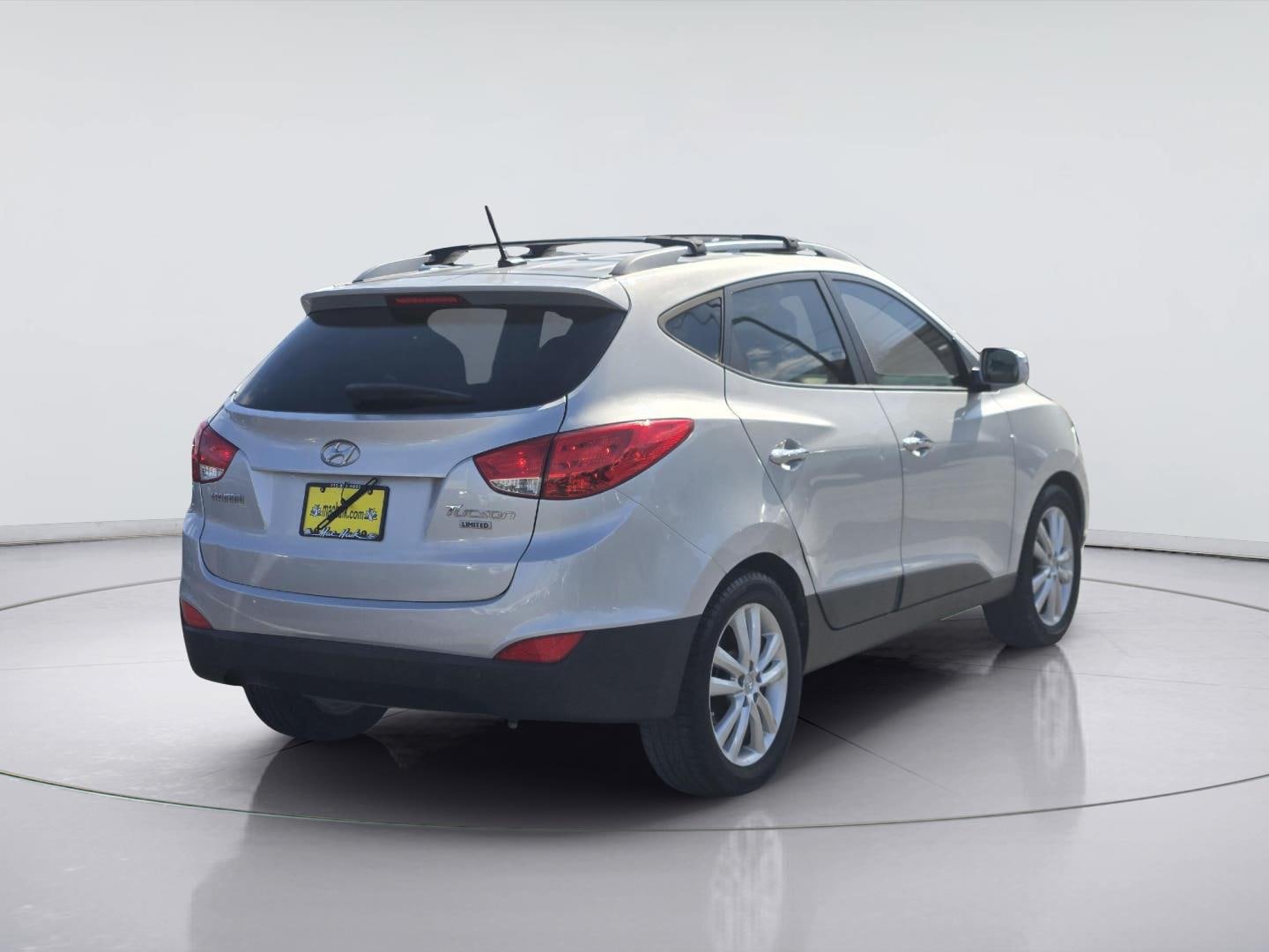 Used 2013 Hyundai Tucson Limited FWD image 8