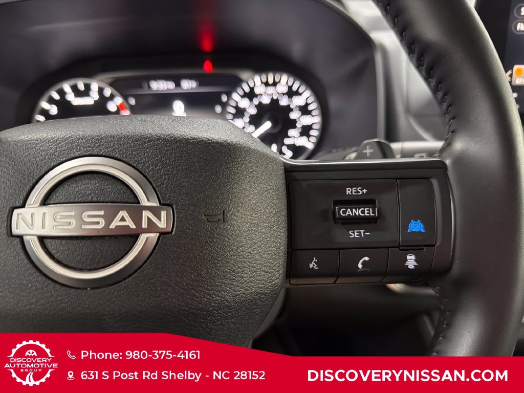 Certified 2025 Nissan Rogue SV AWD/4WD image 22