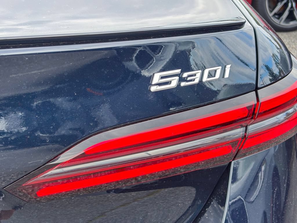 New 2027 BMW 530i xDrive w/ M Sport Package AWD/4WD image 7