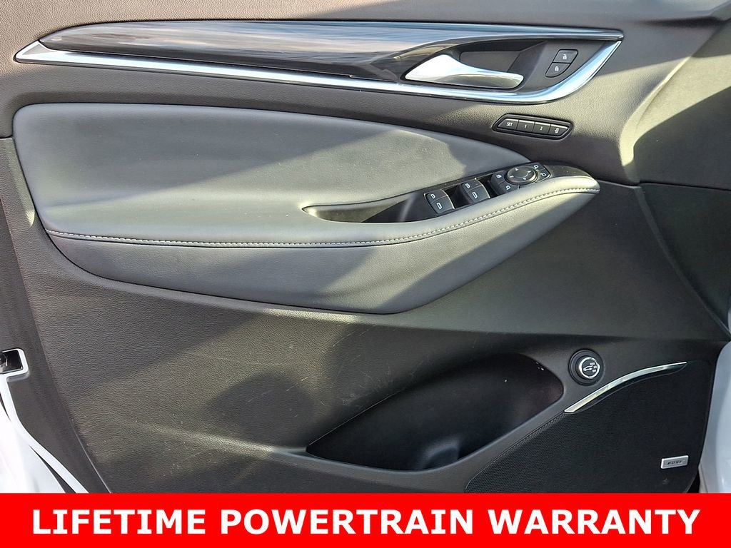 Used 2024 Buick Enclave Premium image 14