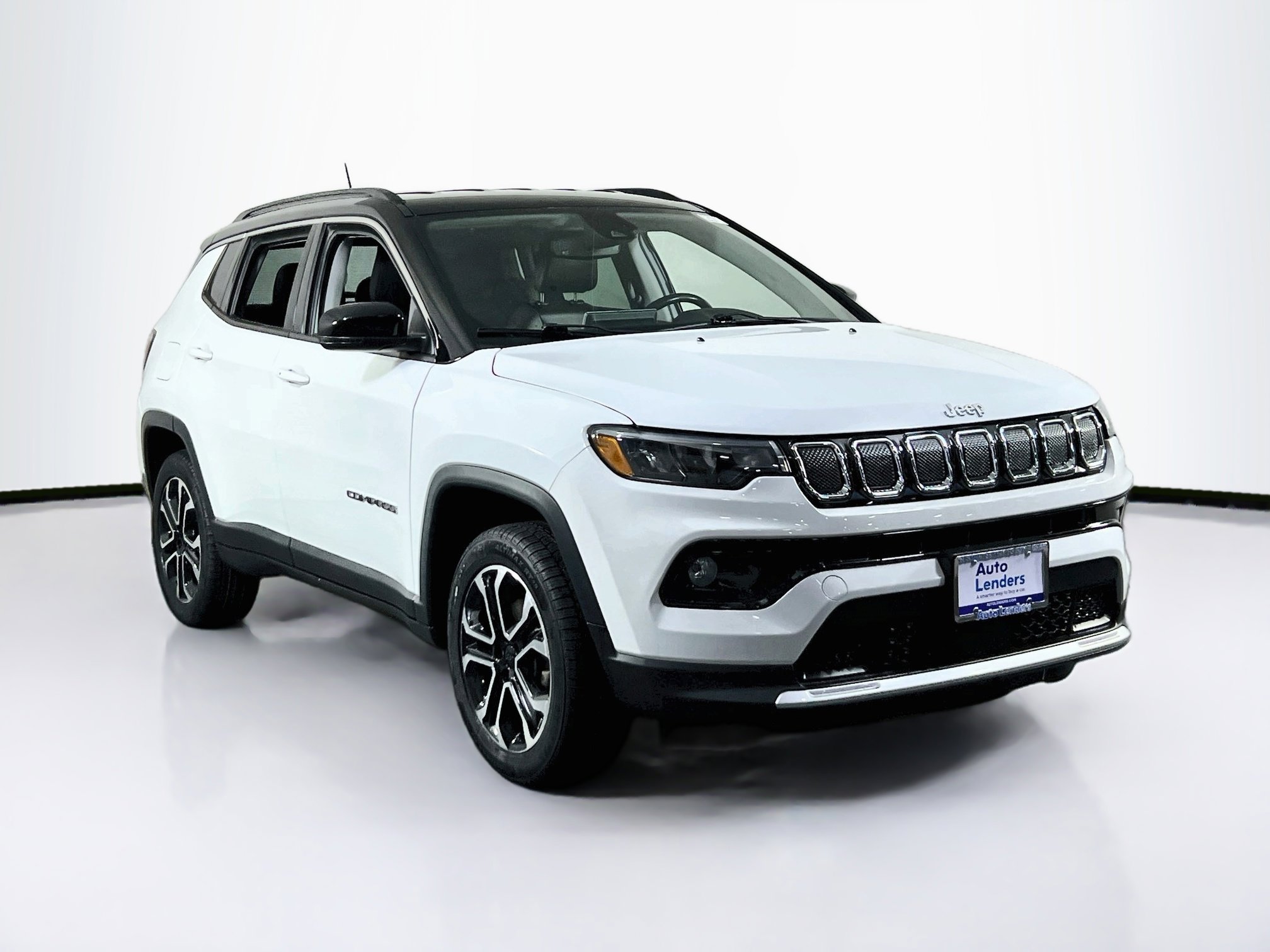 Used 2022 Jeep Compass Limited AWD/4WD image 3