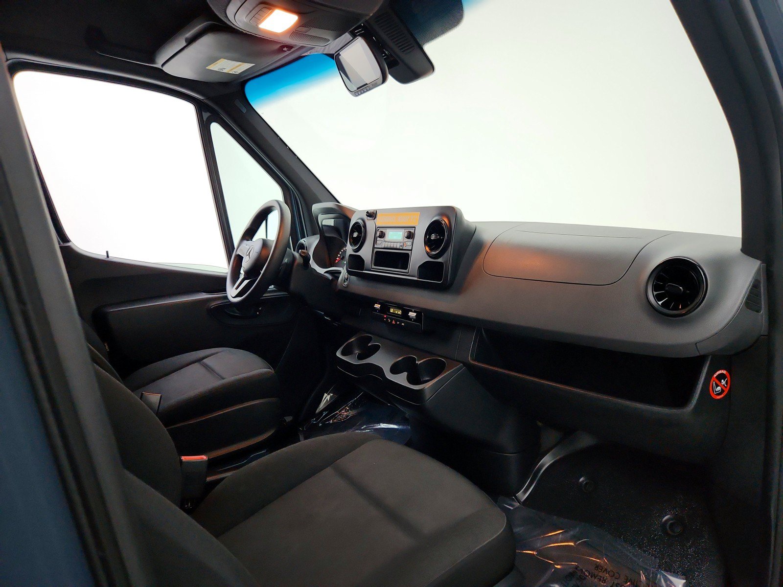Used 2019 Mercedes-Benz Sprinter 170 image 22