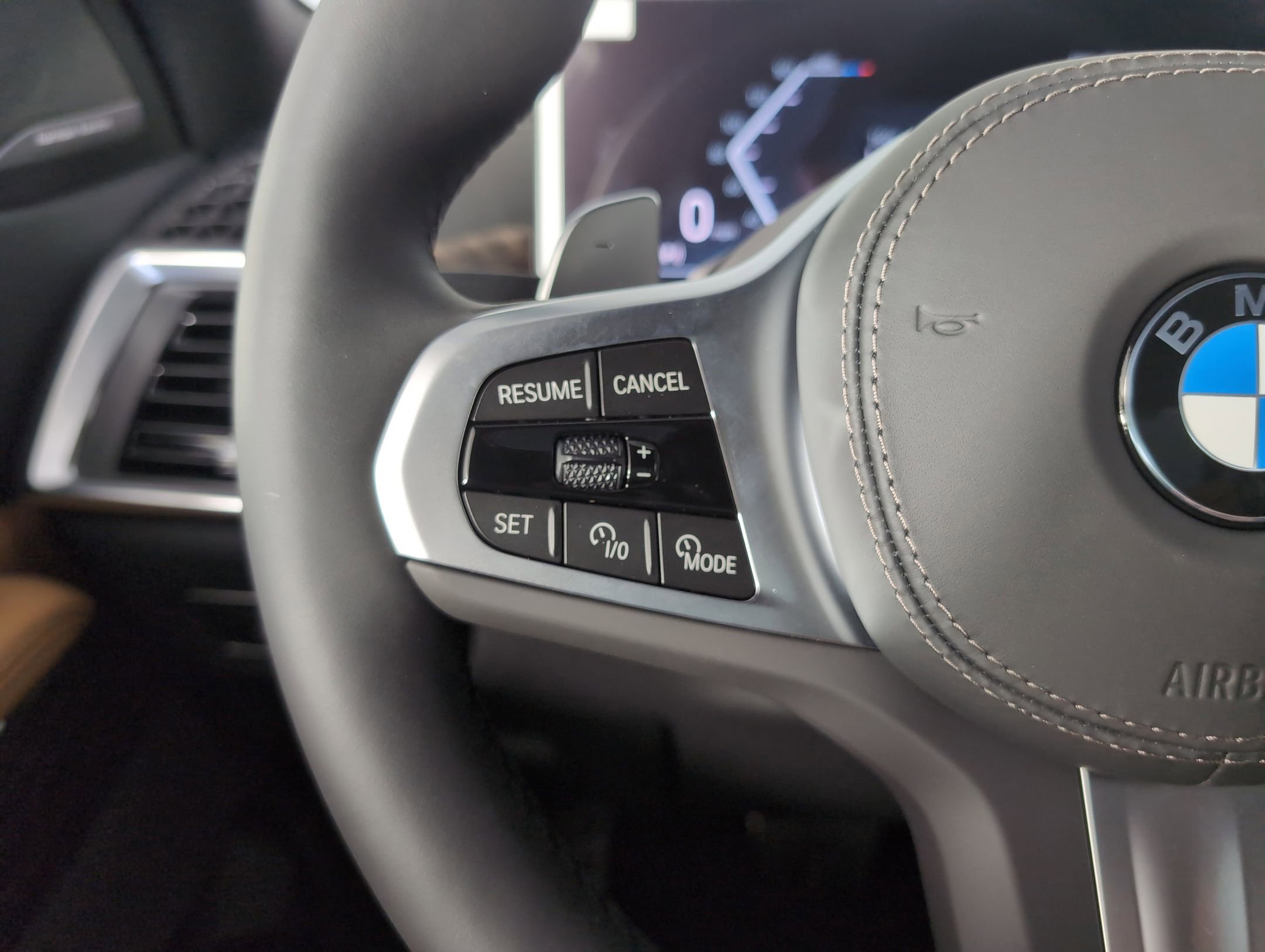 New 2026 BMW X7 xDrive40i w/ M Sport Package image 14