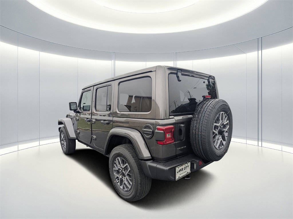 New 2026 Jeep Wrangler Sahara w/ Technology Group image 5