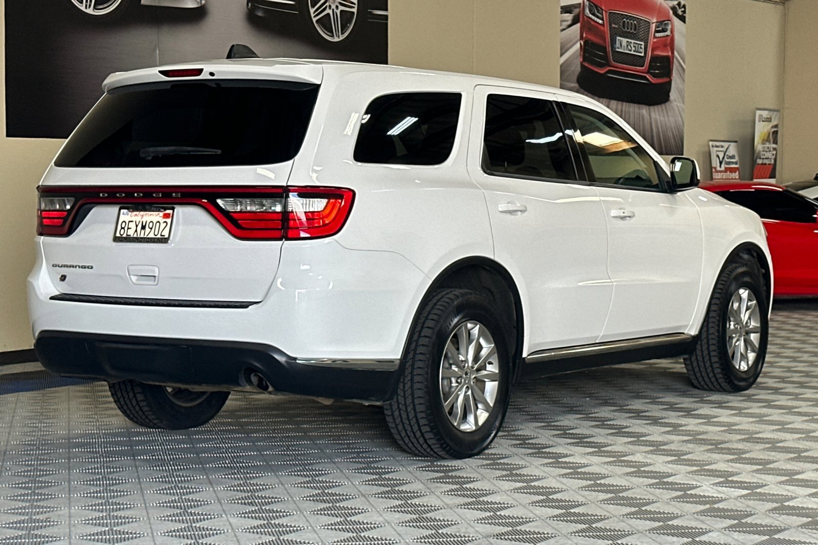 Used 2018 Dodge Durango SXT w/ Trailer Tow Group IV image 4