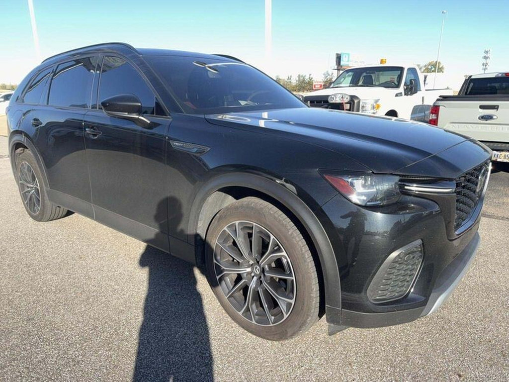 Used 2025 MAZDA CX-70 Plug-In Hybrid w/ Premium Plus AWD/4WD image 2
